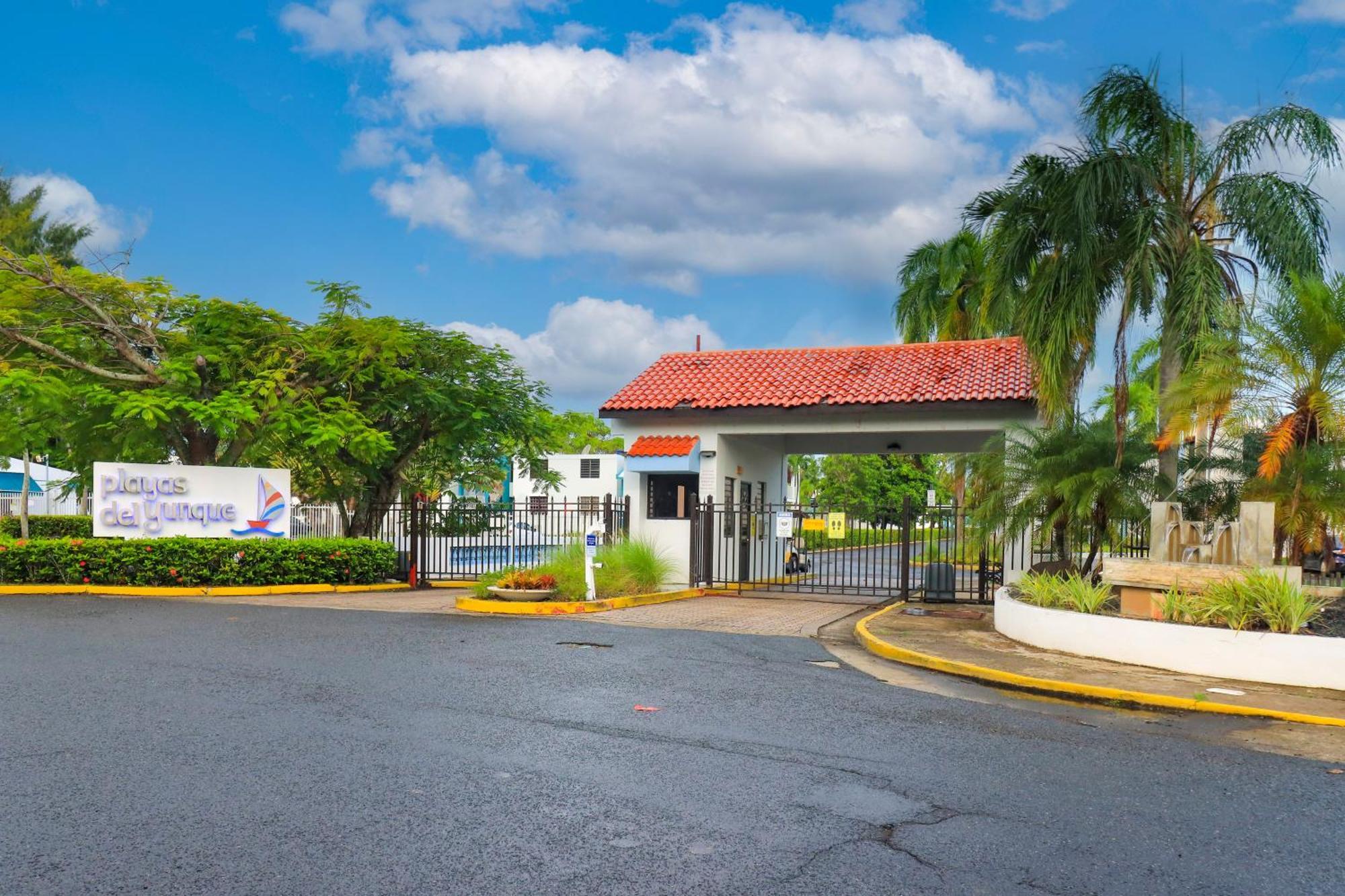 Villa Layka Beach House At Playas Del Yunque Rio Grande Exterior foto